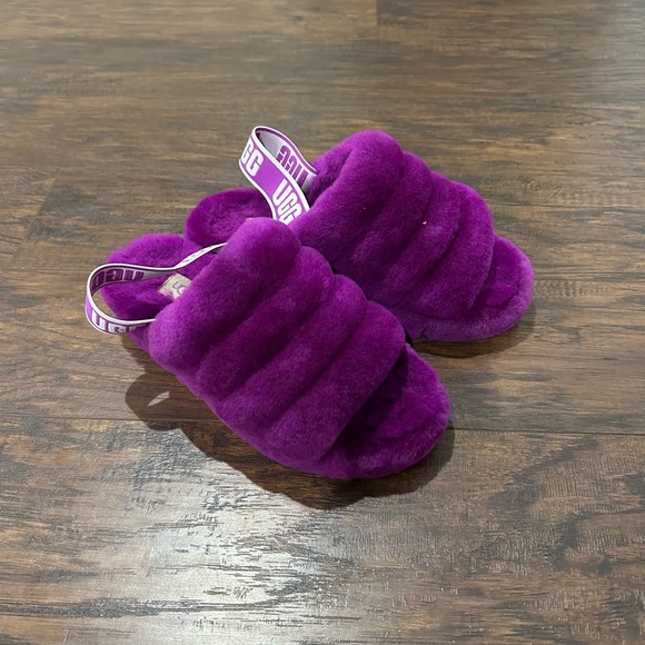 UGG Shoes - UGG Women's Purple Slippers Size 6